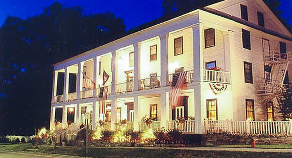 American Hotel