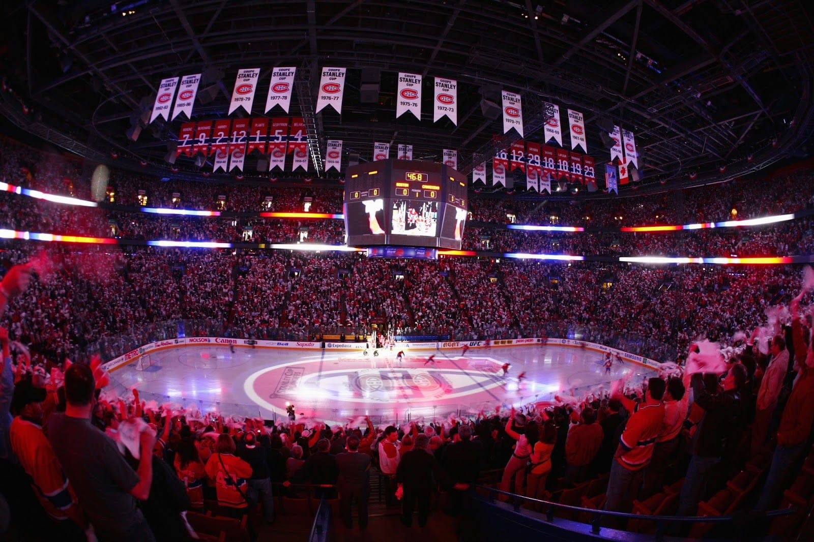 Centre Bell Arena Montréal, Quebec New York by Rail