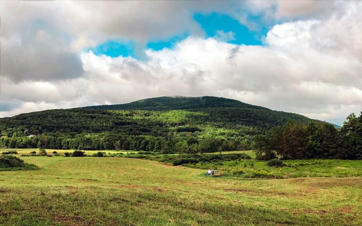A breathtaking landscape of the surrounding Catskill mountains along the Windham Path in the Great Northern Catskills. | Photo by Lauren Sandford