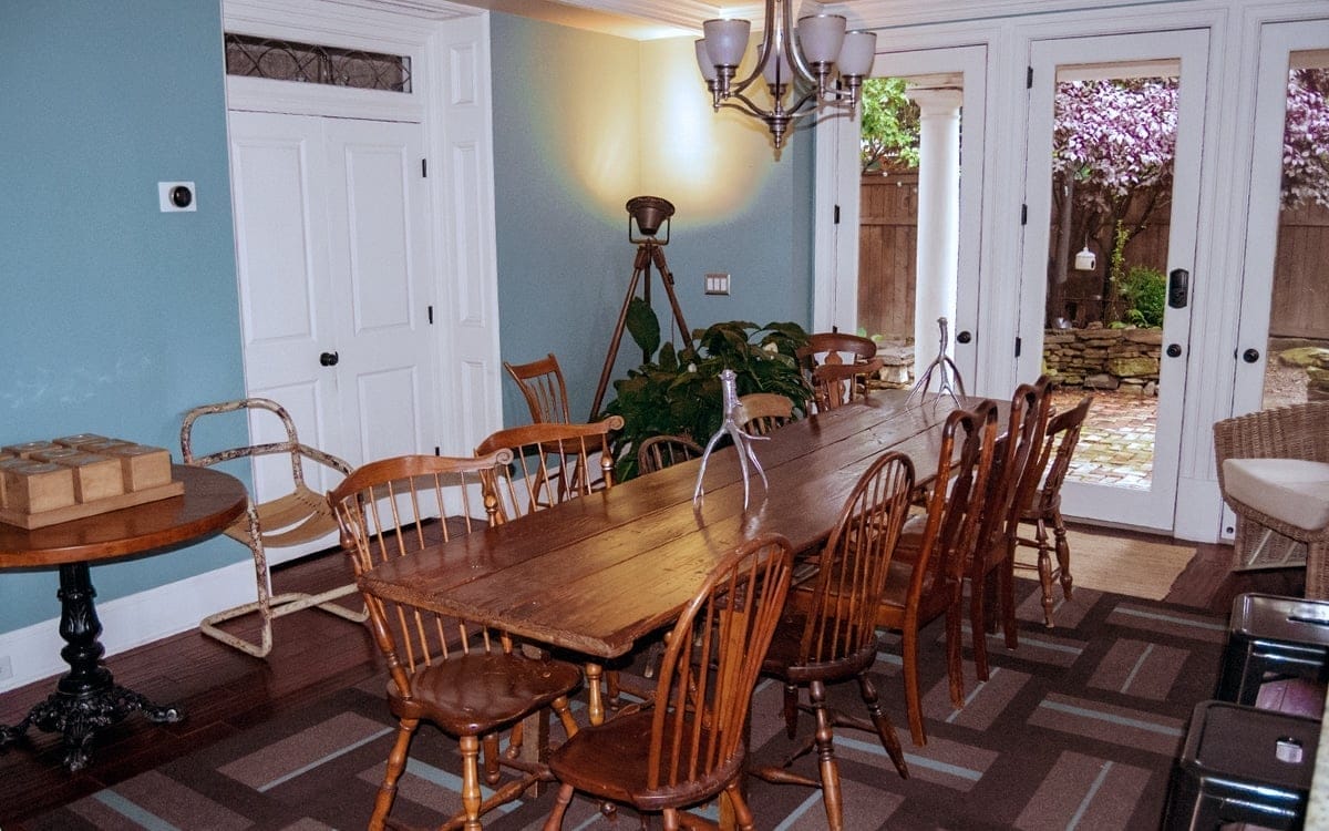 This common space, on the first floor of the Merchant House, is available to anyone staying in the building and is also available for private parties with up to 30 people. | Photo by Andrew Frey