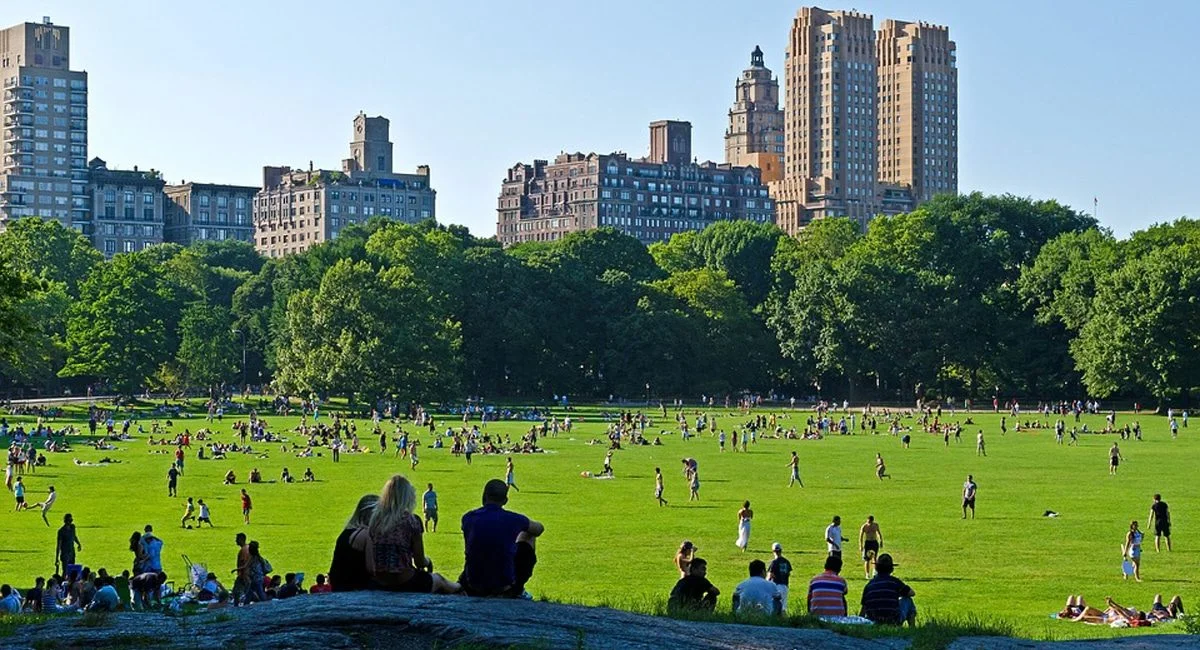 New Yorkers are constantly enjoying the scenic views Central Park has to offer.
