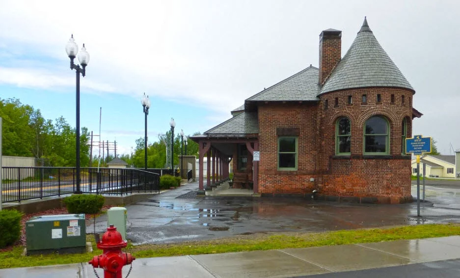 Rouses Point Station | RSP | New York by Rail