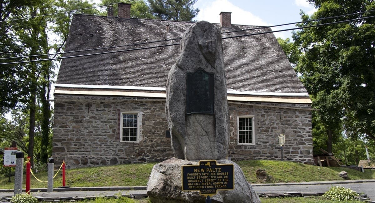Historic Huguenot Street Plaque and Boulder