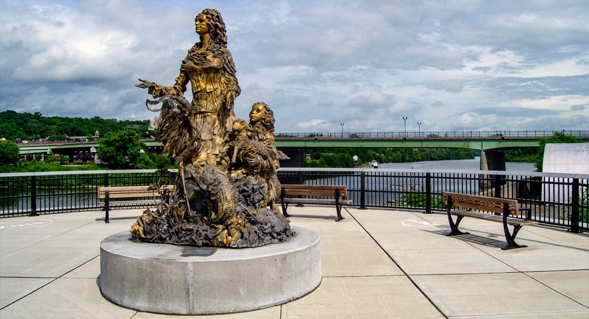 "Mother and Child at the Mohawk River" by Dimitar Lukanov. | Photo by Andrew Frey