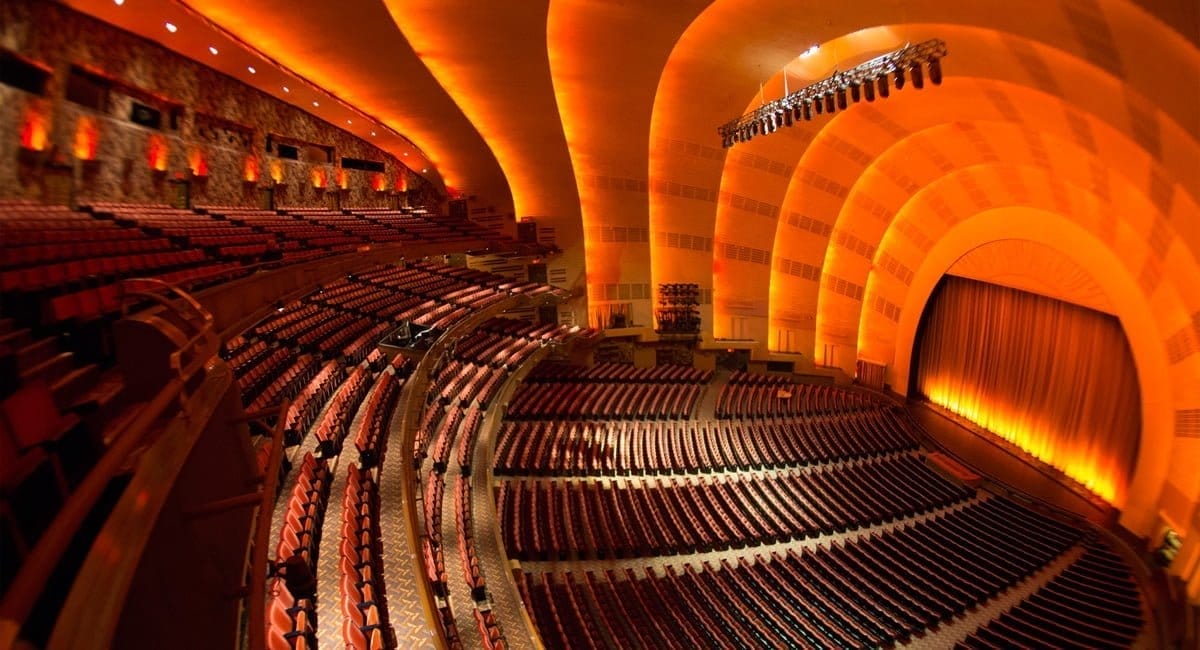 radio city live tour