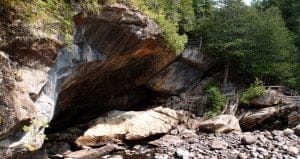 Natural Stone Bridge and Caves Park