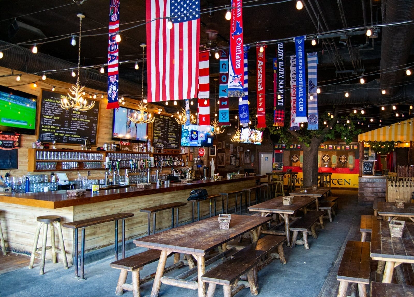 AFrey_Capital-Saratoga Region - Wolff's Biergarten, Restaurant Interior