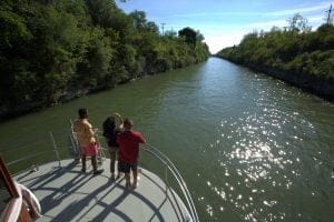 Lockport Locks & Erie Canal Cruises