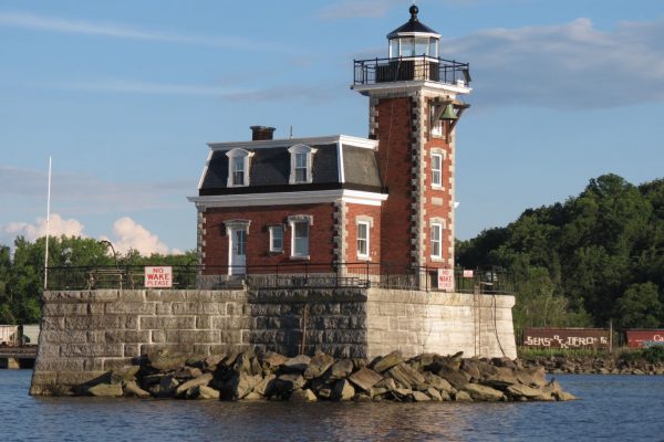 west-side-of-lighthouse-1466x1100 west-side-of-lighthouse-1466x1100