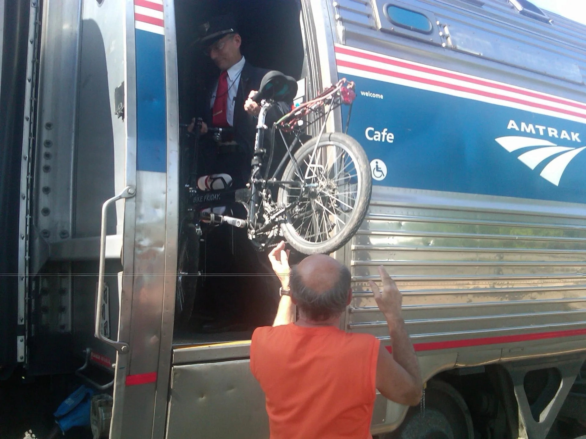 Amtrak bike best sale shipping