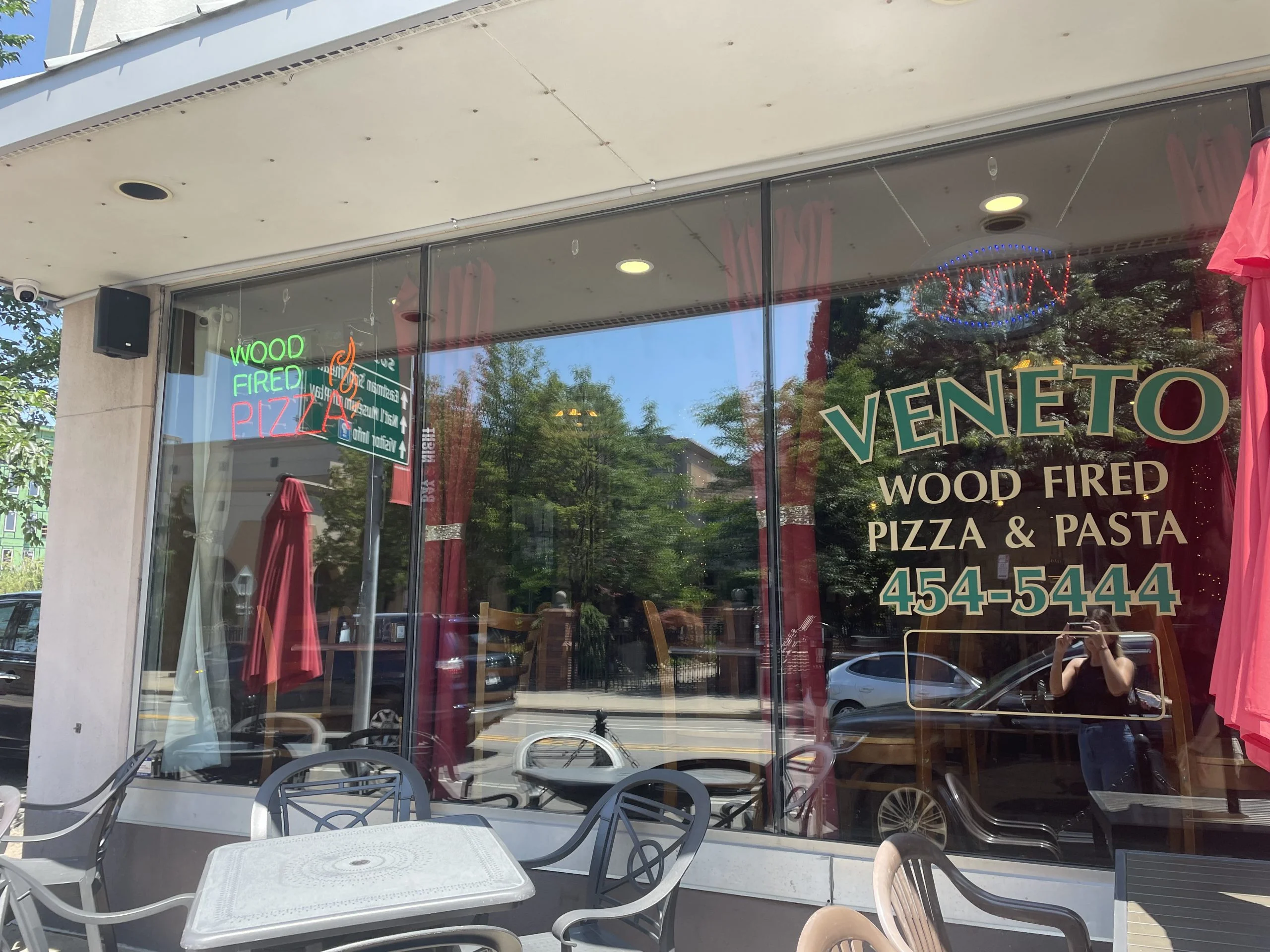 Veneto Wood Fired Pizza and Pasta