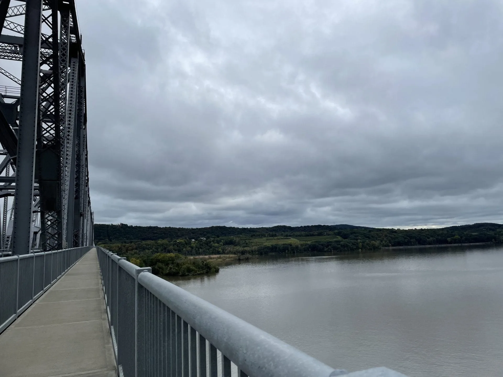 Hudson River Skywalk